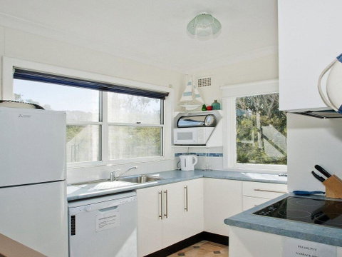 Eden On The Beach - Beachside Getaway - Accommodation Great Ocean Road 2