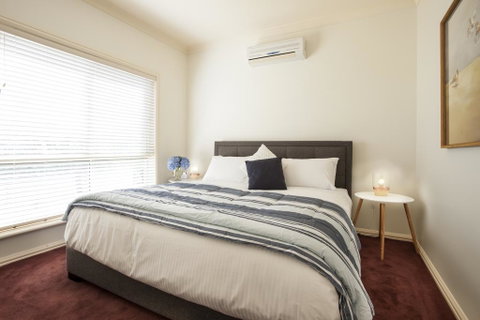 Emerald Lodge - Accommodation Great Ocean Road 1
