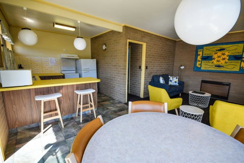 Emmanuel Holiday Apartment - Accommodation Great Ocean Road 1