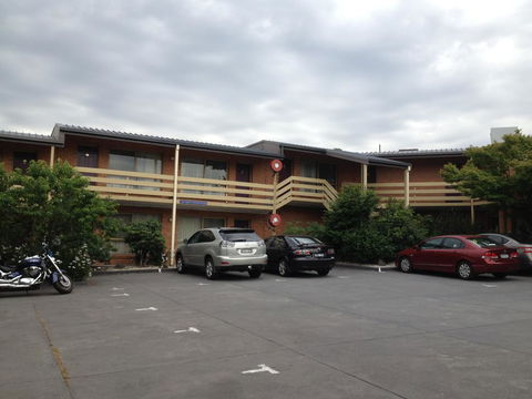 Essendon Motel - Accommodation Great Ocean Road 3