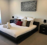 Executive Mansion Spring Racing Melbourne Cup - Accommodation Great Ocean Road