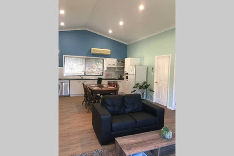 FAIRVIEW COTTAGE 25B - Waterfront Accommodation - Accommodation Great Ocean Road 3
