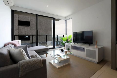 Fantastic 2 Bedroom Apartment In Melbourne's Southbank - Accommodation Great Ocean Road 0
