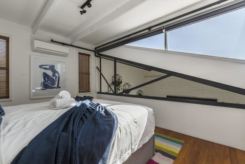 Fitzroy Converted Warehouse Penthouse - Accommodation Great Ocean Road 3
