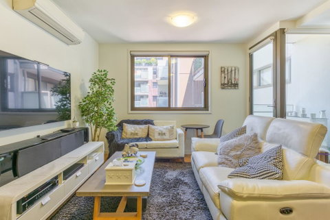 Fitzroy Lifestyle 1 Bed With Pool, Spa, Sauna & Gym - Accommodation Great Ocean Road 2