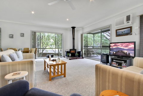 Garnet House - Accommodation Great Ocean Road 0