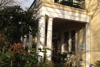 Georgian Court B&B Guest House with Accommodation Great Ocean Road