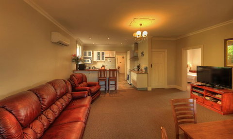 Grace's Spa Cottage - Accommodation Great Ocean Road 1