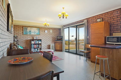 Grandview Apartment - Ocean Views - Accommodation Great Ocean Road 2