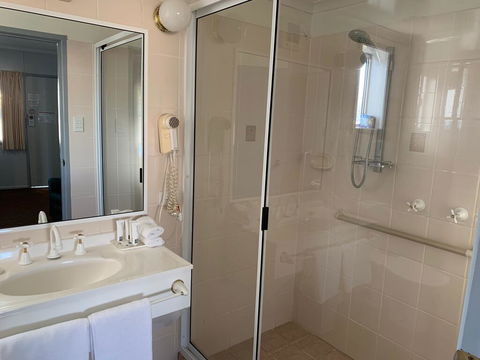Granite Belt Motel - Accommodation Great Ocean Road 1