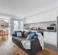 Heart of Windsor Apartment by Ready Set Host - Accommodation Great Ocean Road