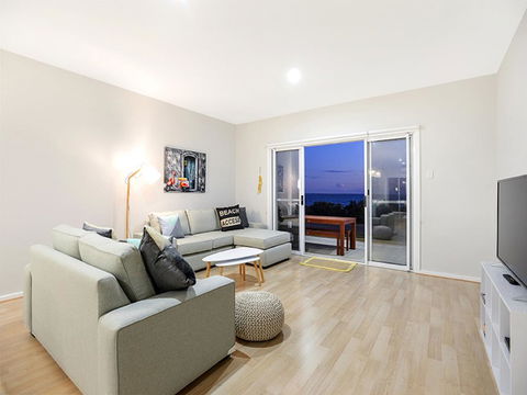 High Tide - Wallaroo Beachfront Property - Pet-Friendly - Accommodation Great Ocean Road 3