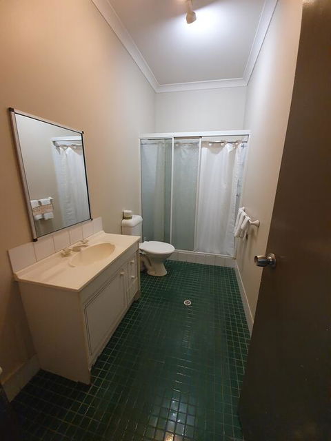 Hotel Allen - Accommodation Great Ocean Road 3