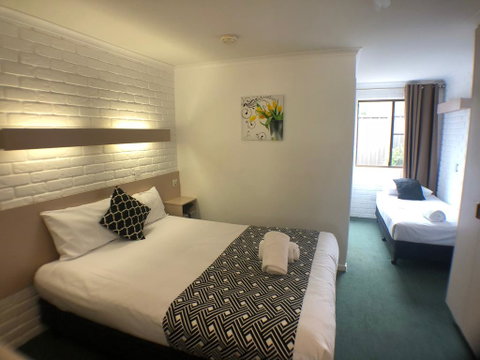 Jacaranda Place Motor Inn - Accommodation Great Ocean Road 3