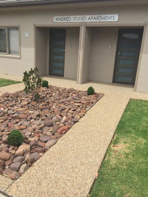 Kindred Studio Apartments - Accommodation Great Ocean Road 1