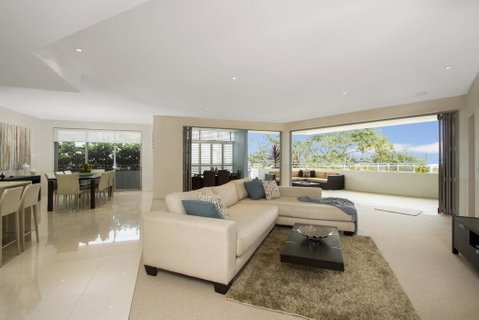 KINGSCLIFF OCEAN VIEW TERRACE BY THE FIGTREE 5 - Accommodation Great Ocean Road 0