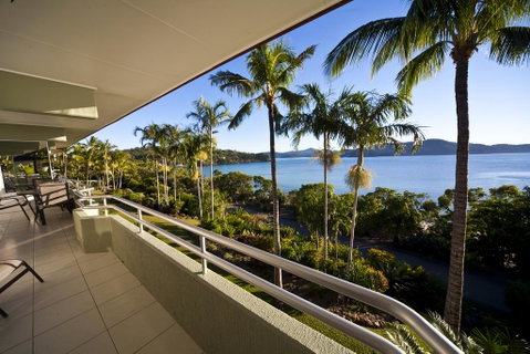 Lagoon 206 - Accommodation Great Ocean Road 0