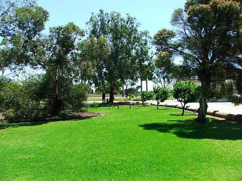 Lazy River Motor Inn - Accommodation Great Ocean Road 3