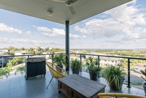 Luxury & Location - Sea Views With Modern Class ! - Accommodation Great Ocean Road 1