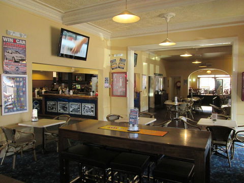 Maclean Hotel - Accommodation Great Ocean Road 3
