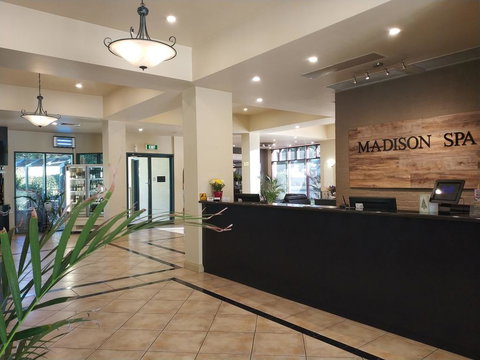 Madison Spa Motel - Adults Only - Accommodation Great Ocean Road 3