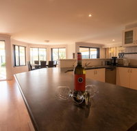Madora Bay Beach House - Accommodation Great Ocean Road