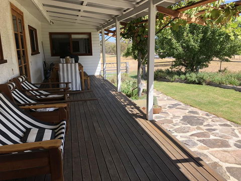 Mallow Cottage - Accommodation Great Ocean Road 0