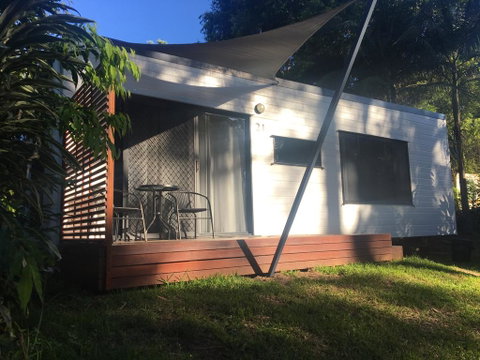 Mapleton Cabins & Caravan Park - Accommodation Great Ocean Road 2
