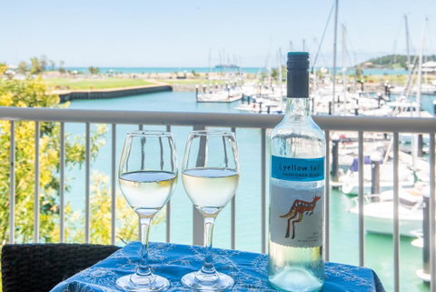 Marina Dreams- Airlie Beach - Accommodation Great Ocean Road 0