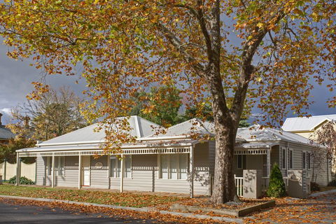 Mews Cottages - Accommodation Great Ocean Road 0