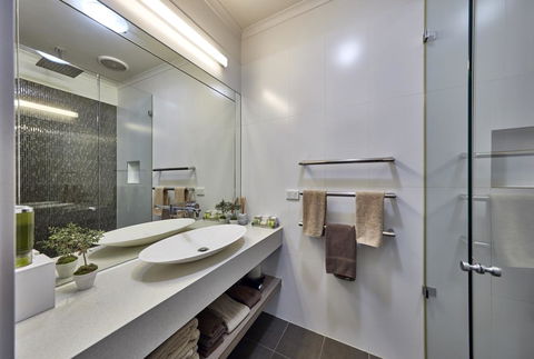 Mews Cottages - Accommodation Great Ocean Road 3