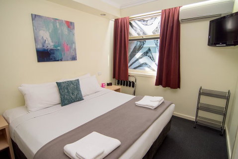 Miami Hotel Melbourne - Accommodation Great Ocean Road 1