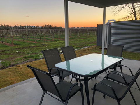 Milawa Vineyard Views - Guesthouse 1 - Accommodation Great Ocean Road 3