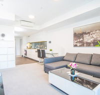 Minimalism modern apartment waterview parking IGA