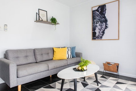 Modern Beach Front Apartment - Accommodation Great Ocean Road 2