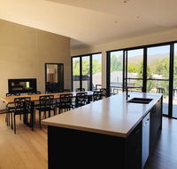 Mountain Mist Retreat - 4 Bedrooms - Accommodation Great Ocean Road