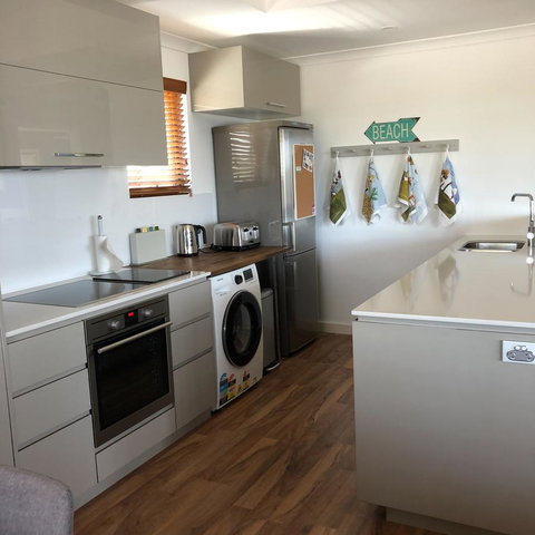 Mullaloo Beachfront Retreat - Accommodation Great Ocean Road 5