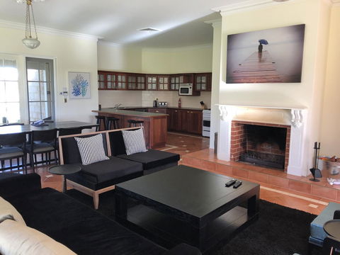 Caves Road Guest Houses - Accommodation Great Ocean Road 8