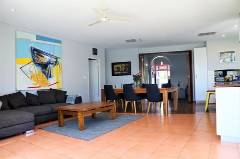 Fremantle Heritage Home For You To Enjoy! - Accommodation Great Ocean Road 12