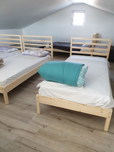 DIANELLA Budget Rooms Happy Place To Stay - Accommodation Great Ocean Road 20