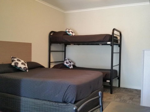 Mandurah Foreshore Motel - Accommodation Great Ocean Road 11