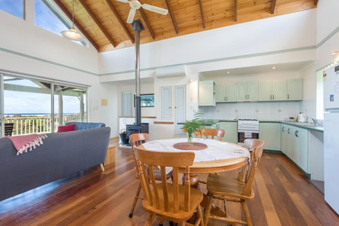 Surfside Ocean Beach Denmark Holiday Accommodation - Accommodation Great Ocean Road 21