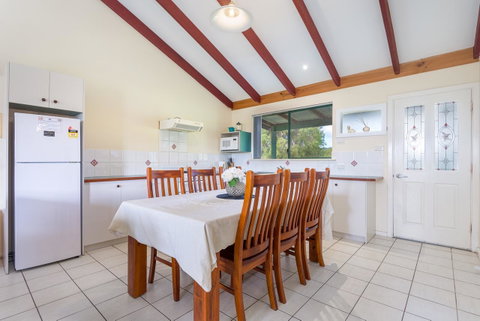 Surfside Ocean Beach Denmark Holiday Accommodation - Accommodation Great Ocean Road 42