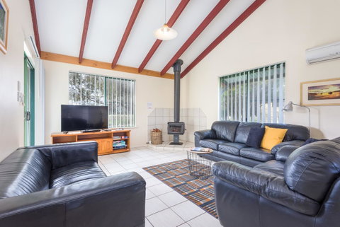 Surfside Ocean Beach Denmark Holiday Accommodation - Accommodation Great Ocean Road 41