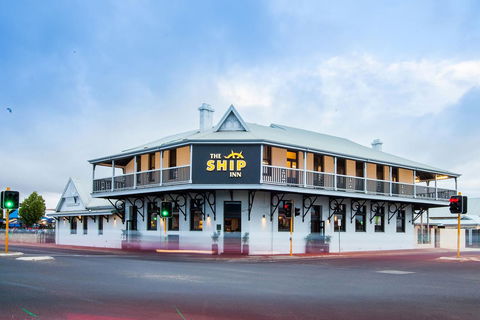 Nightcap At The Ship Inn - Accommodation Great Ocean Road 4