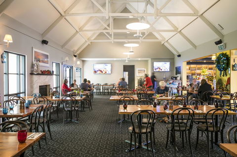 Nightcap At The Ship Inn - Accommodation Great Ocean Road 39