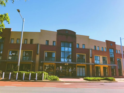 Joondalup City Hotel - Accommodation Great Ocean Road 0