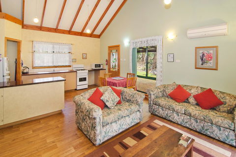 Yelverton Brook Conservation Sanctuary - Accommodation Great Ocean Road 38