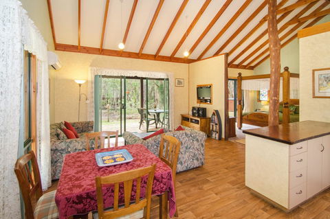 Yelverton Brook Conservation Sanctuary - Accommodation Great Ocean Road 32