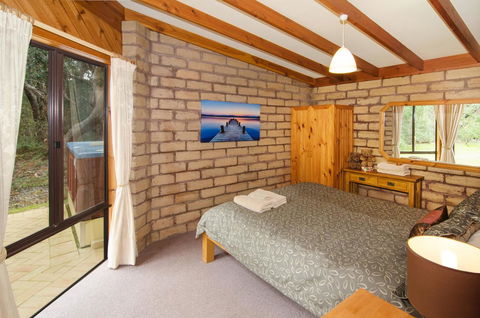 Yelverton Brook Conservation Sanctuary - Accommodation Great Ocean Road 34
